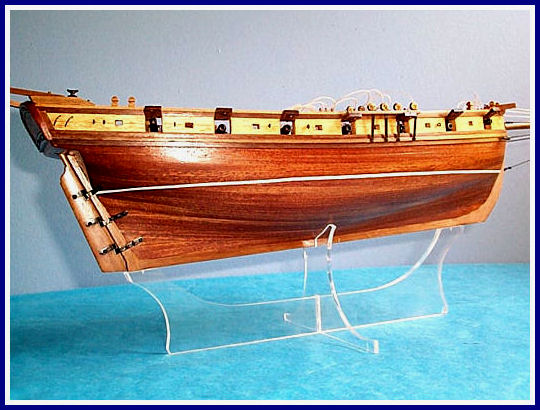 237.jpg (56993 octets)